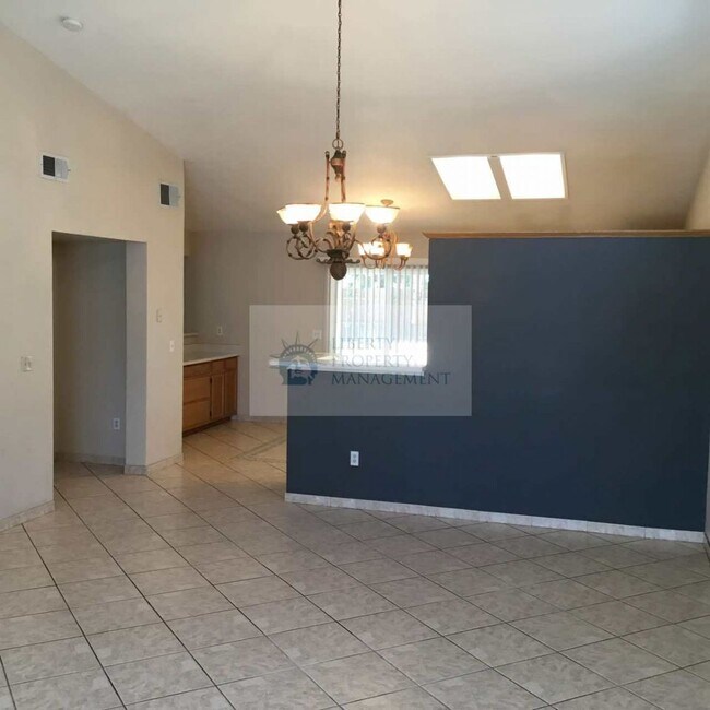 2413 Country Manor Dr, Riverbank, CA 95367 House Rental in Riverbank