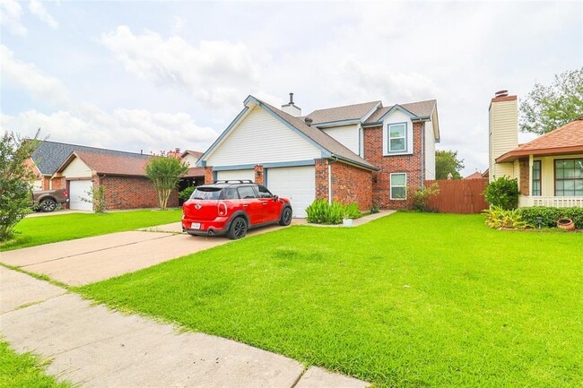 Building Photo - 11630 Highland Meadow Dr