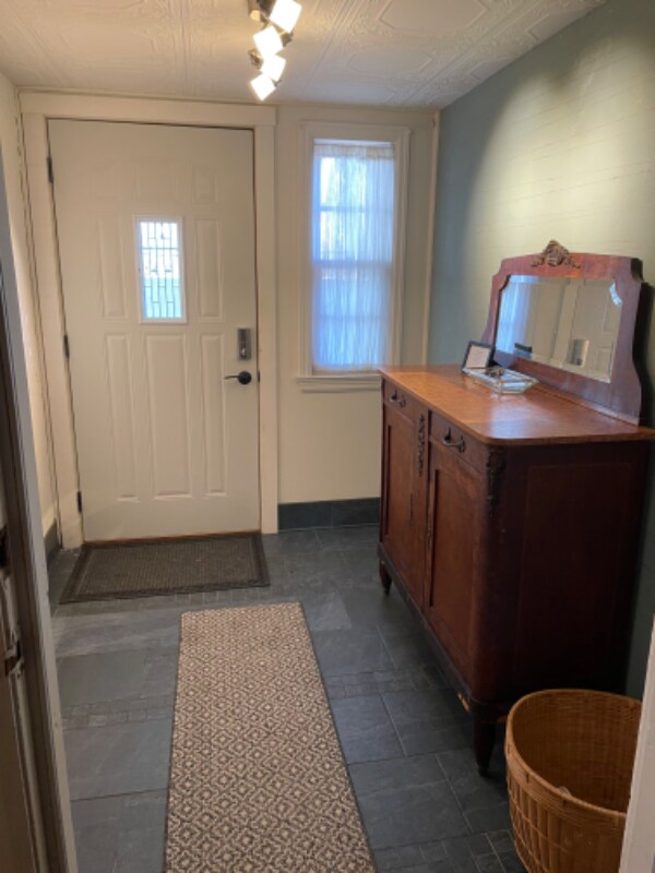 Foto principal - 2221 Seymour Ave