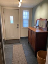 Building Photo - 2221 Seymour Ave