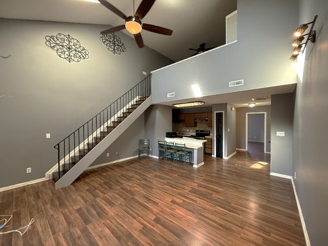 Building Photo - 209 Double Eagle Dr