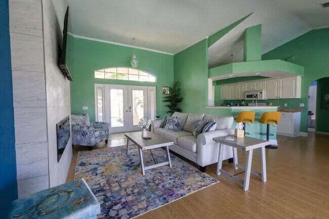 Foto del edificio - 2712 SW 17th Ave