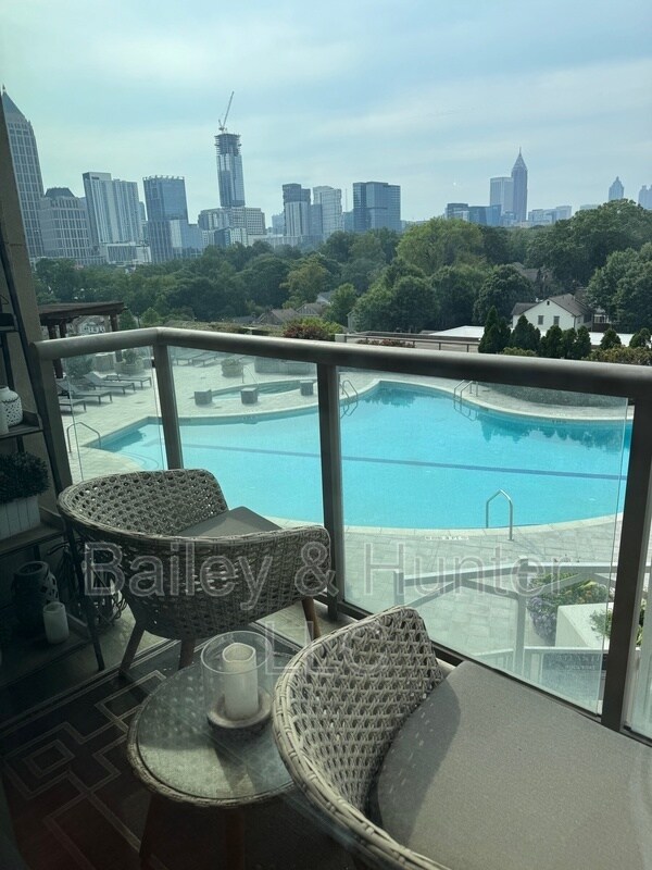 Foto del edificio - The Atlantic 270 17th St NW