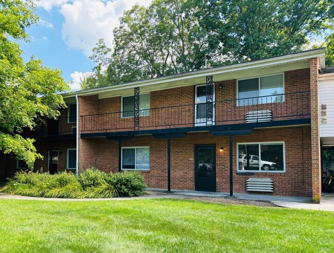 Photo - 2 Bedroom, 1 Bath Apartment