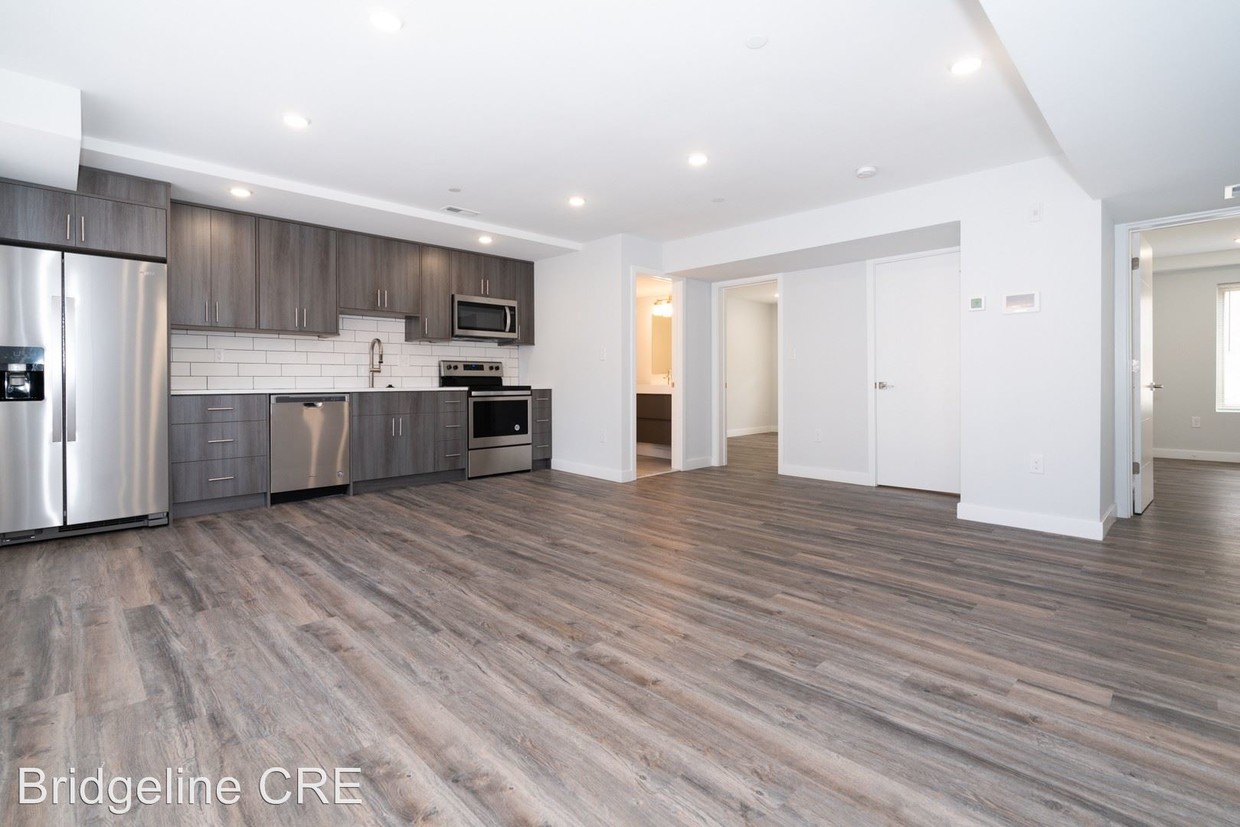 Foto principal - 1261 N Newkirk St