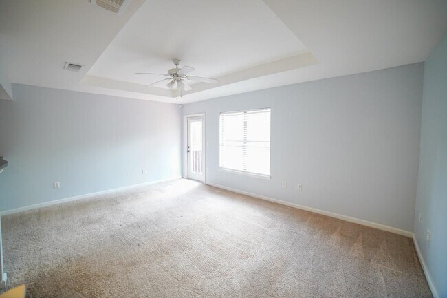 Foto del edificio - 741 White Dr