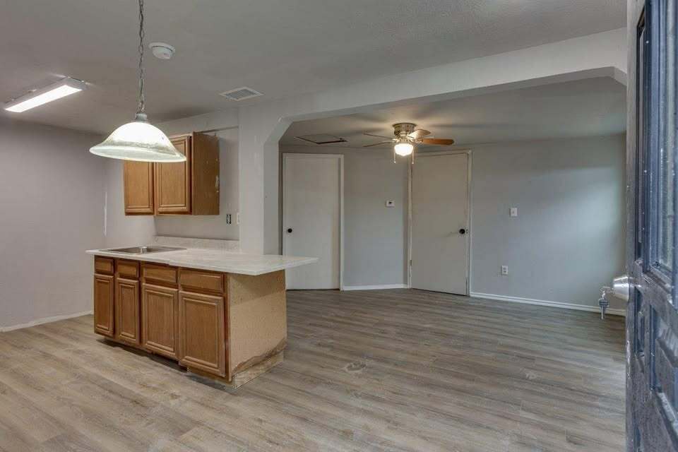 Foto del edificio - 10611 Woodleaf Dr