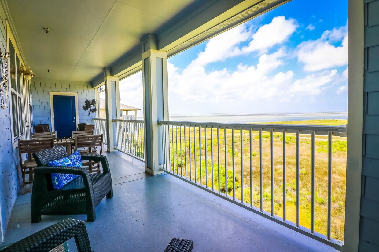 Foto principal - 26550 Mangrove Dr