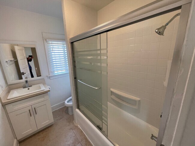Remodeled Bathroom - 1464 E 21st St