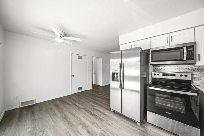 Building Photo - 4707 Fishcreek Rd