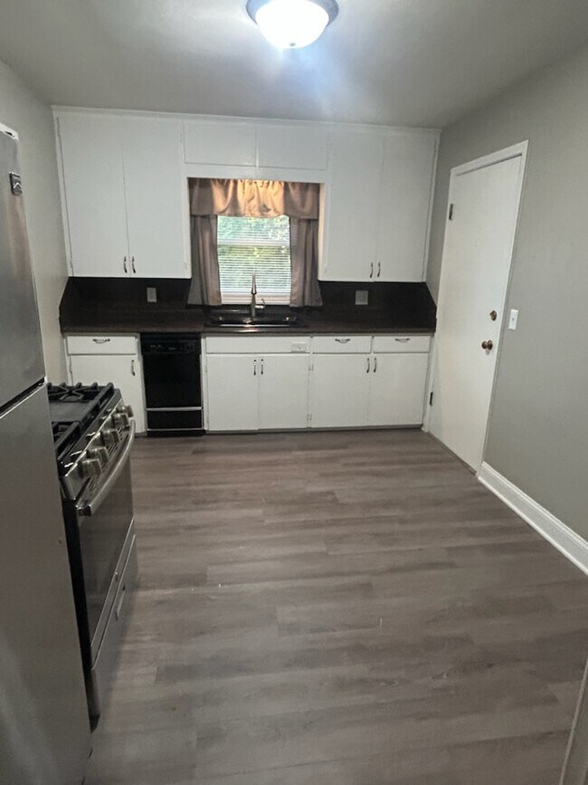 Foto del edificio - 420 S 38th St