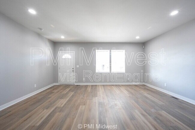 Foto del edificio - 1817 Montcalm St