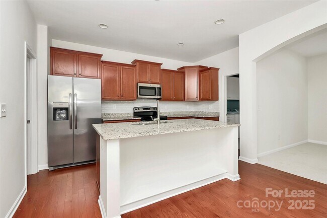 Building Photo - 10027 Juniper Trace Drive