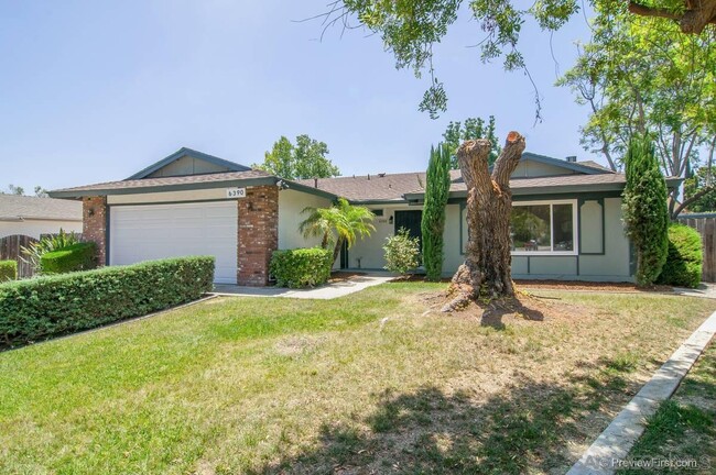 Building Photo - 6390 Belle Glade Ave