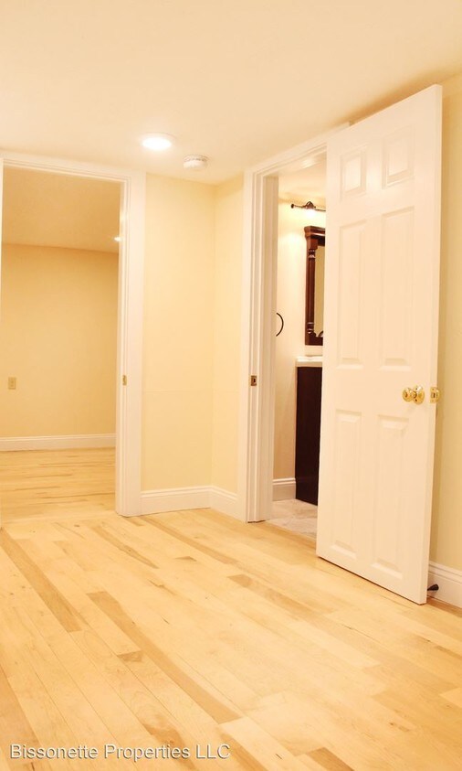Building Photo - 1 br, 1 bath Apartment - 76 George St