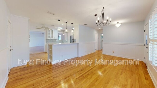 Building Photo - 1014 Penman Rd