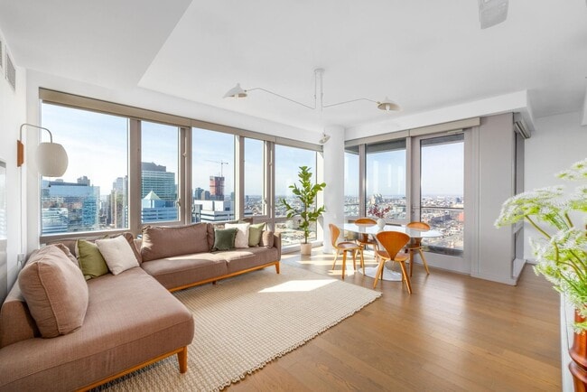 Foto del edificio - 75 Park Ln S