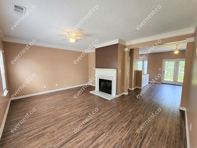 Building Photo - 26 Hampton Dr