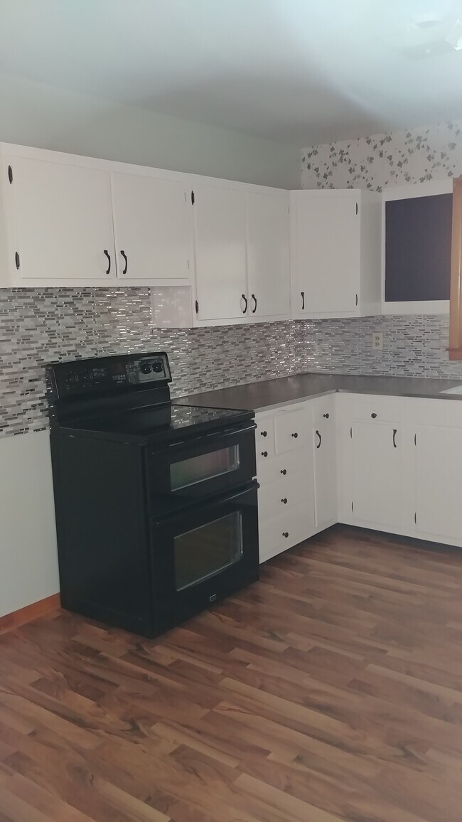 Foto del edificio - 204 N Jackson St