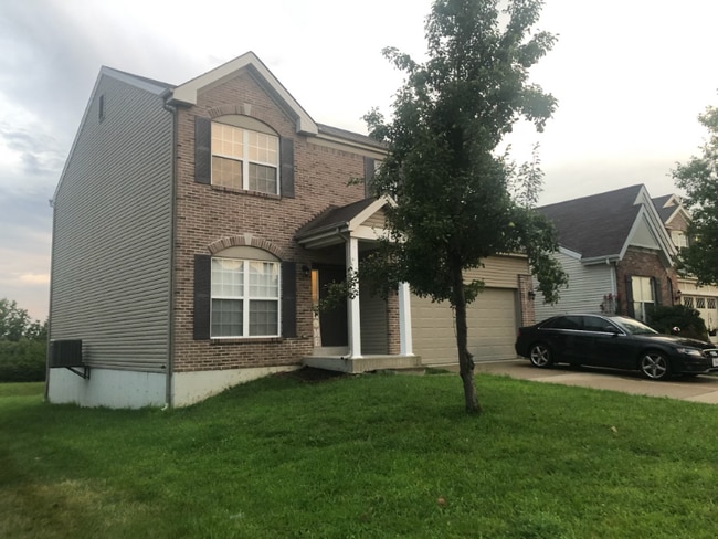 Building Photo - 401 Pallardy Ln