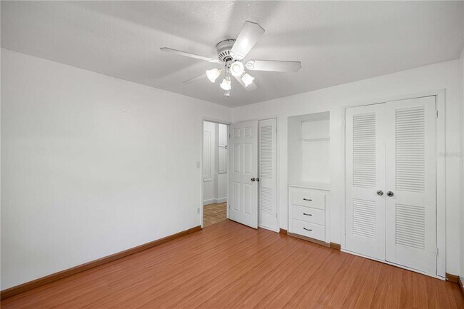 Foto del edificio - 3821 SW 7th Avenue Rd