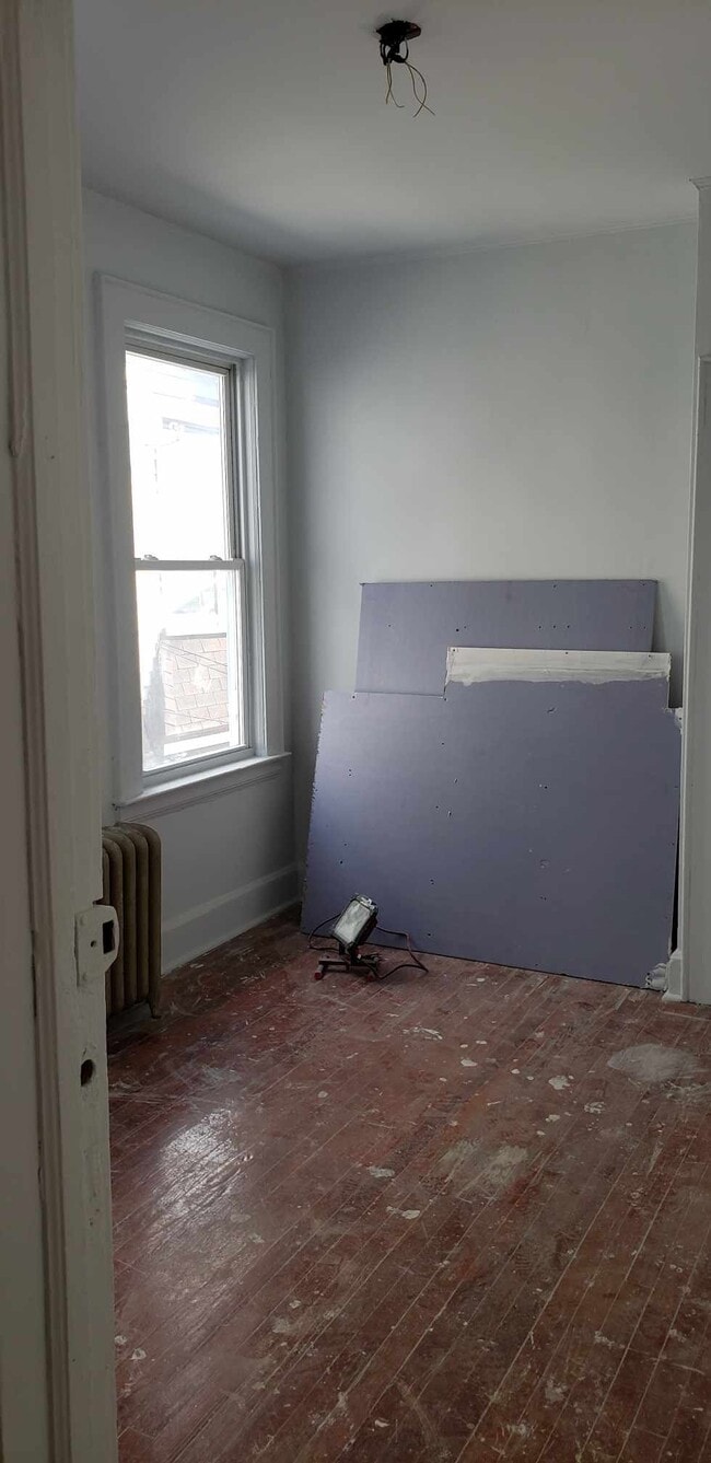 Building Photo - 43 Temple Pl