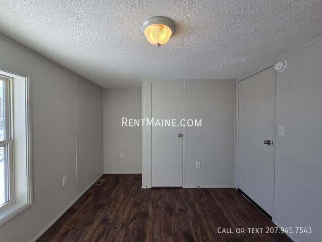 Building Photo - 41 Hatch St