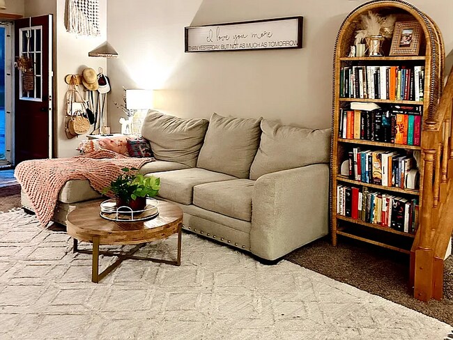 Foto del edificio - 9902 Fillmore St NE