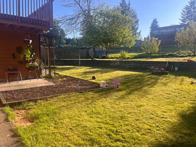 Building Photo - 13322 62nd Dr SE