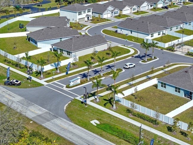 Building Photo - 24055 Peaceful Brk Lp