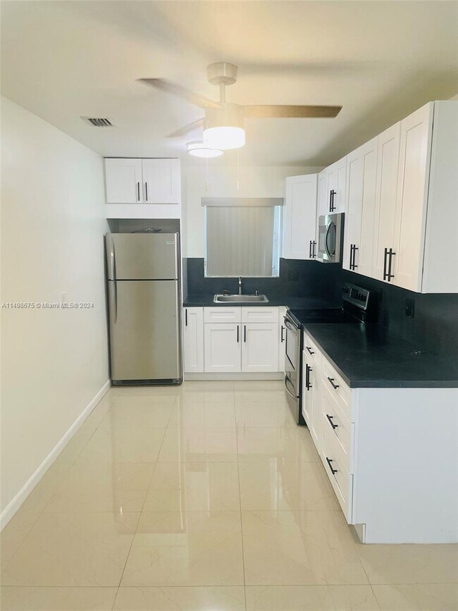 Foto del edificio - 5407 Hollywood Blvd