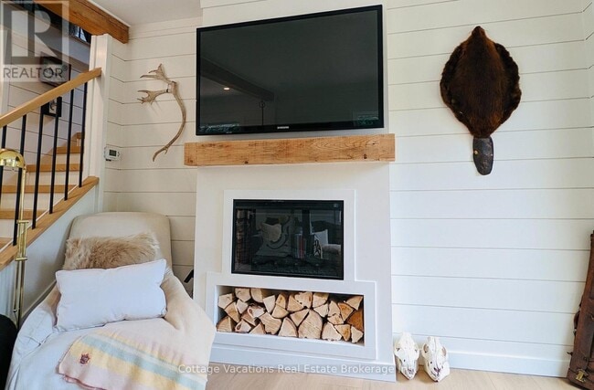 Building Photo - 929 Muskoka 3 Rd