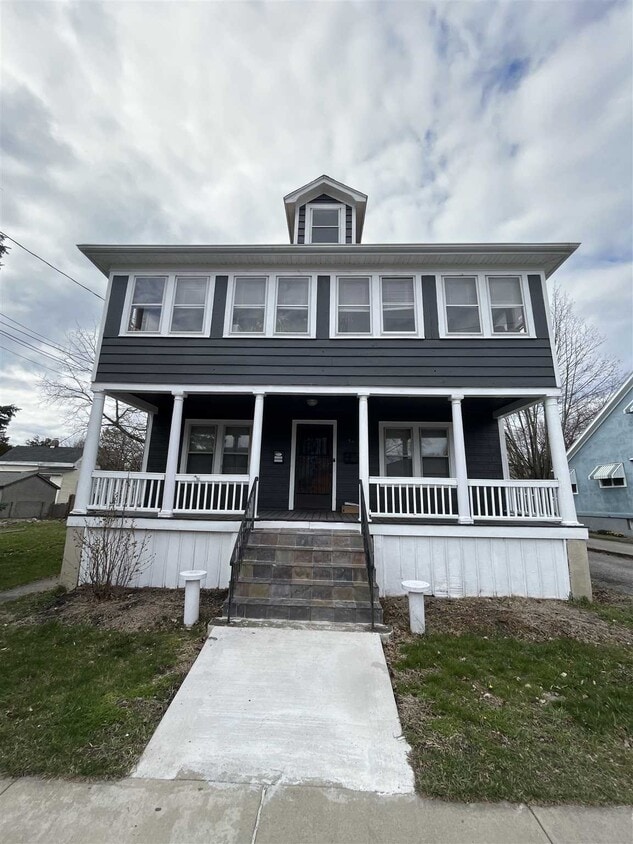 Primary Photo - 56 N Chestnut St