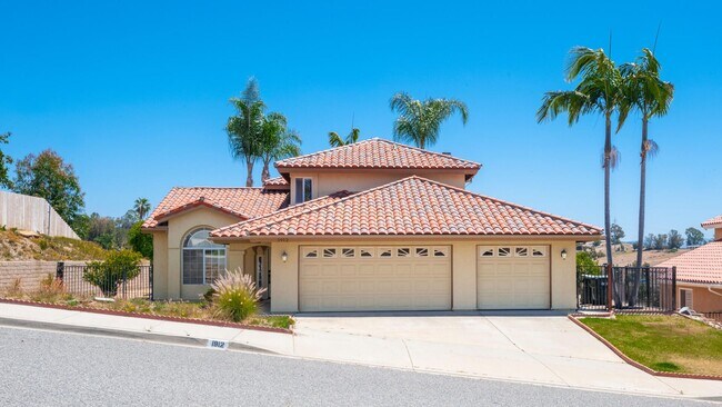 Foto del edificio - Newly Updated Escondido Home