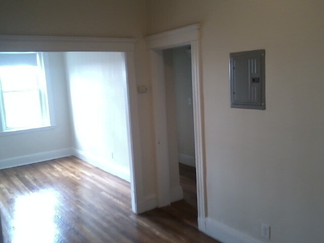 Primary Photo - 23 Egremont Rd