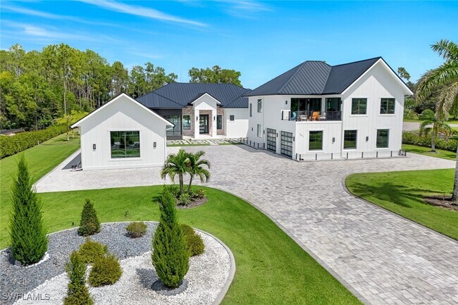 Building Photo - 6677 Hunters Rd