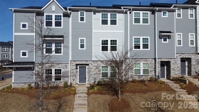 Building Photo - 2518 Arbor Loop Dr