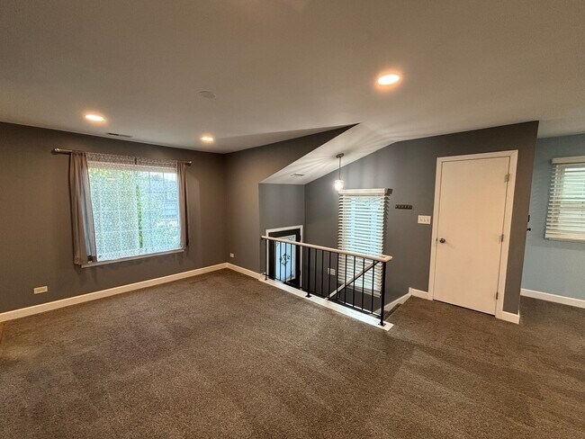 Foto del edificio - 2114 Southwind Cir