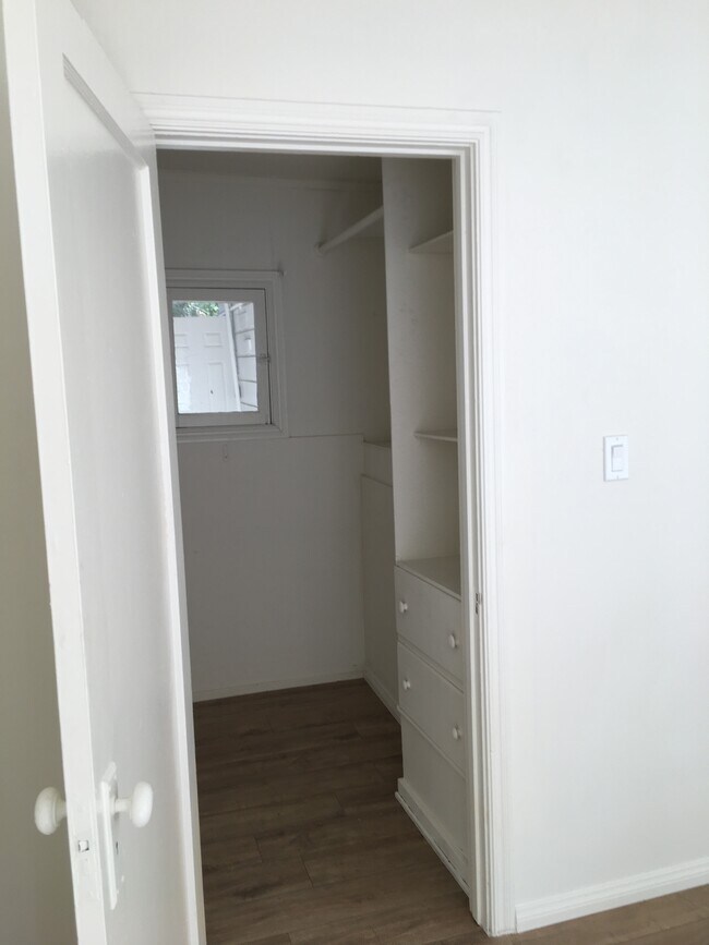 Walk in closet - 1565 N Beverly Glen Blvd