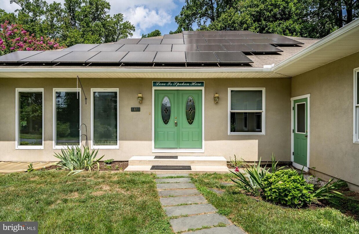 Primary Photo - 1411 Berwyn Paoli Rd