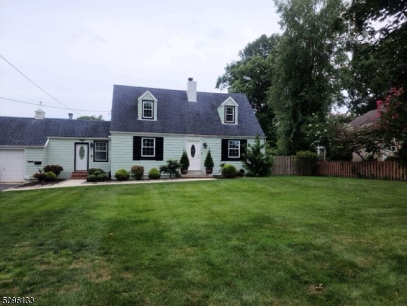 Primary Photo - 241 Oak Ridge Rd