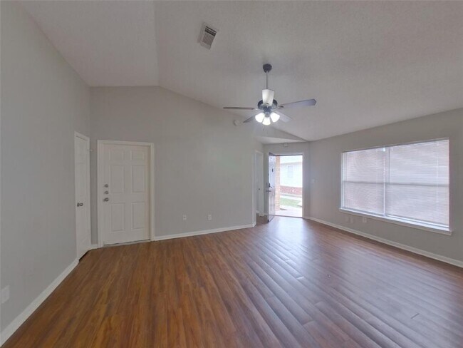 Foto del edificio - 3214 Kelling St