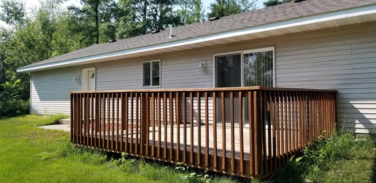 Primary Photo - Single Level Energy Efficient 2+ Bedroom H...