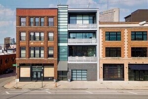 Primary Photo - 225 N 4th St