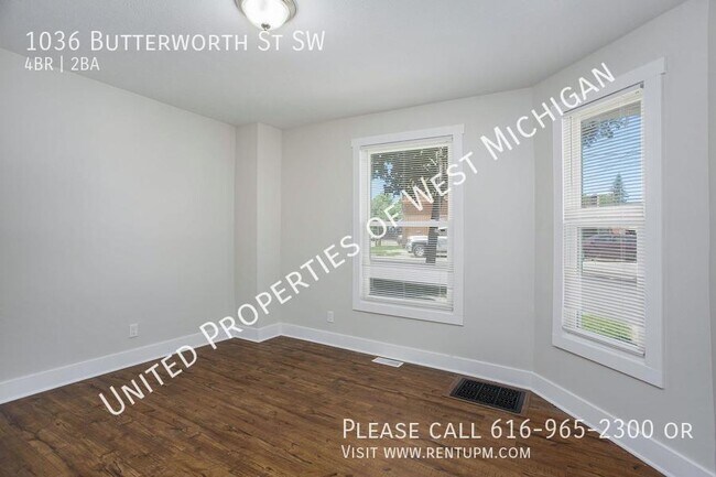 Building Photo - 1036 Butterworth St SW