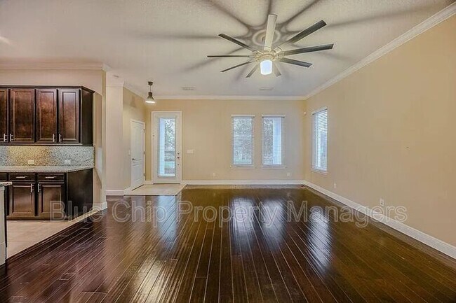 Foto del edificio - 8477 Greider Way