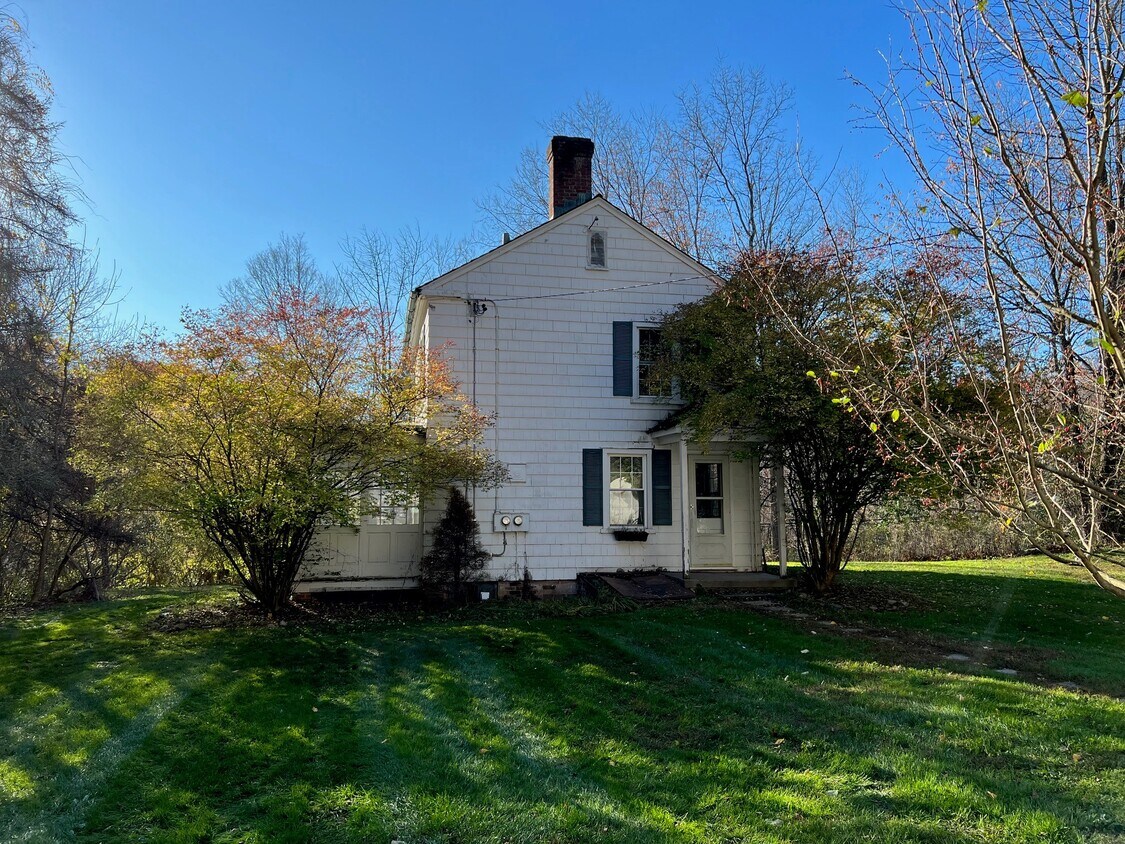 494 Oak Summit Rd, Millbrook, NY 12545 House Rental in Millbrook, NY