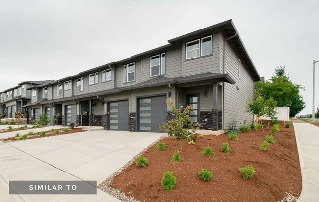 Foto del edificio - Newer South Salem Townhome - 2 Bedroom Plu...