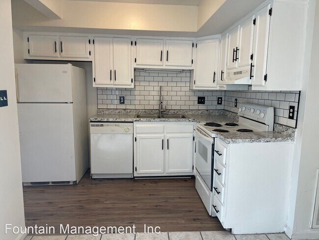 Building Photo - 2 br, 1.5 bath House - 111 Villa Drive