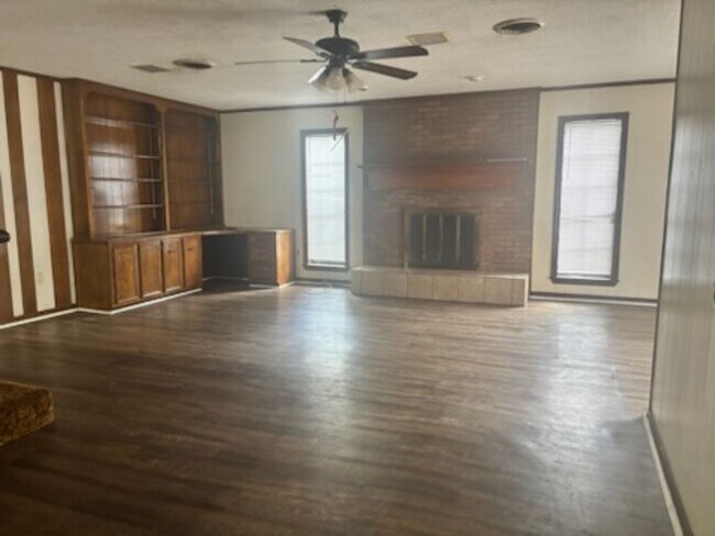 Foto del edificio - 3957 California Ave